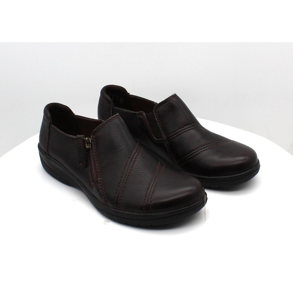 Clarks Womens Cheyn Clay Leather Closed Toe Loafers